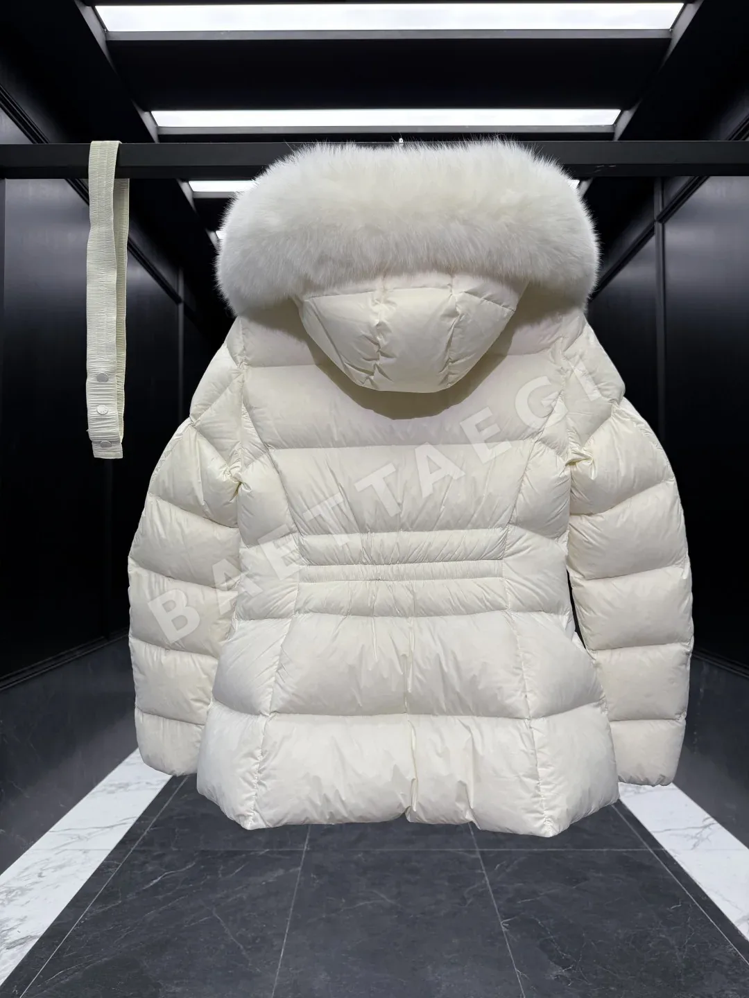 몽클레르 여성 패딩 203469 Moncler Padding 상세 이미지 8
