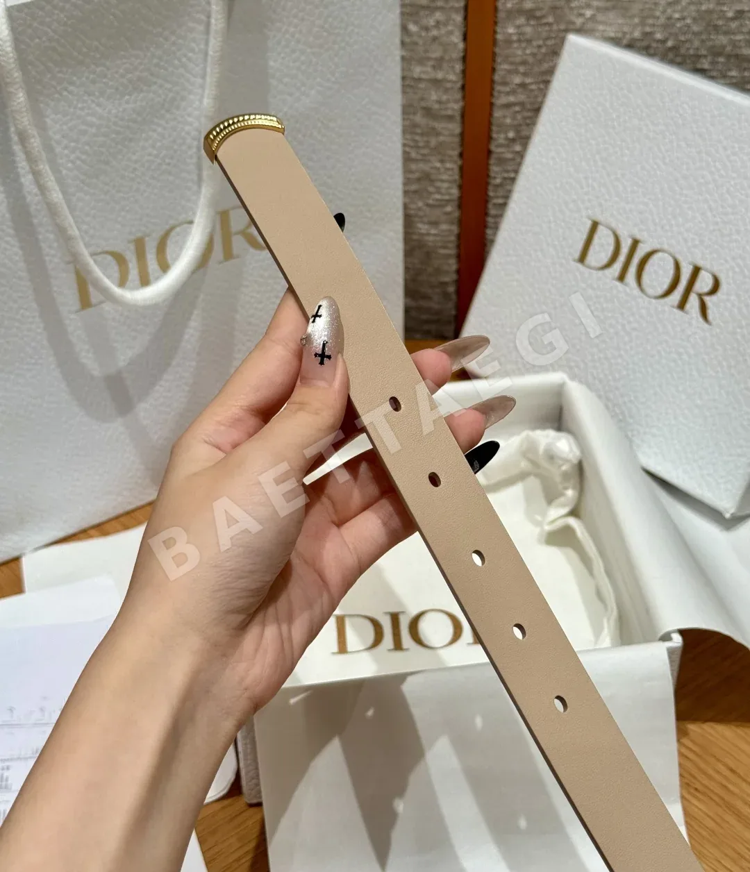 디올 JD280 메다이옹 소가죽 벨트 상세 이미지 5