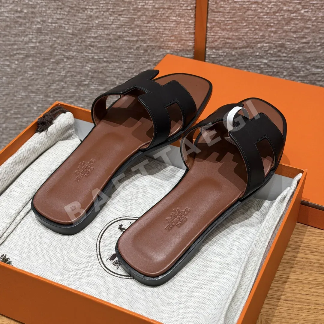 에르메스 181 오란 블랙 슬리퍼 8443 상세 이미지 3