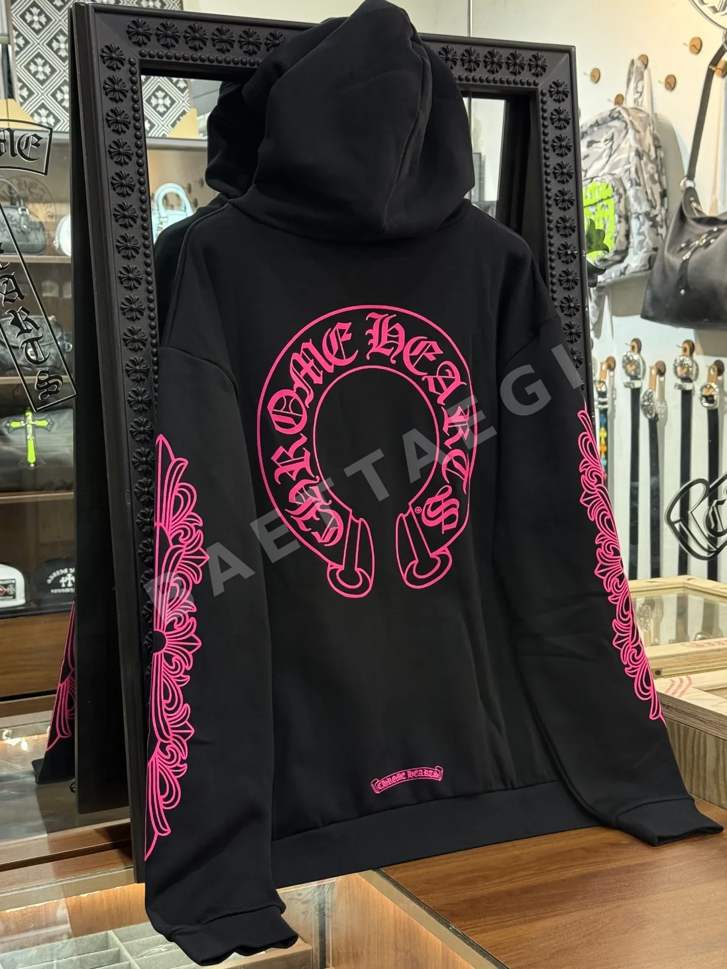 크롬하츠 핑크 말굽 백 블랙 지퍼 후드 긴팔 티셔츠 상세 이미지 8