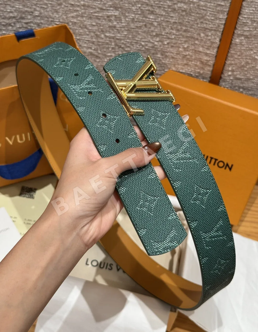 루이비통 디멘션 모노그램 헤리티지 40mm 리버시블 벨트 상세 이미지 5