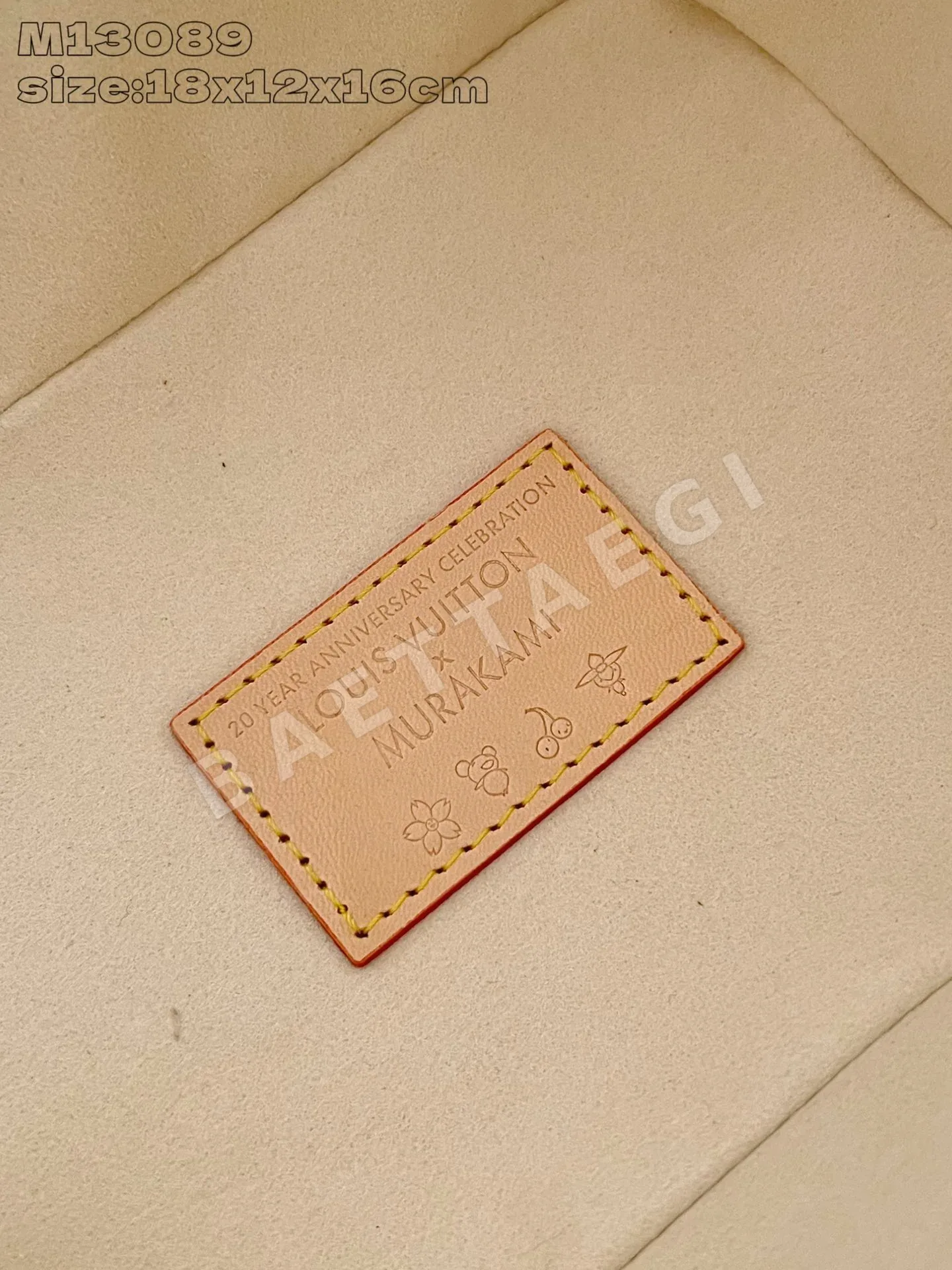 루이비통 M13089 화이트 핸드백 숄더백 상세 이미지 11