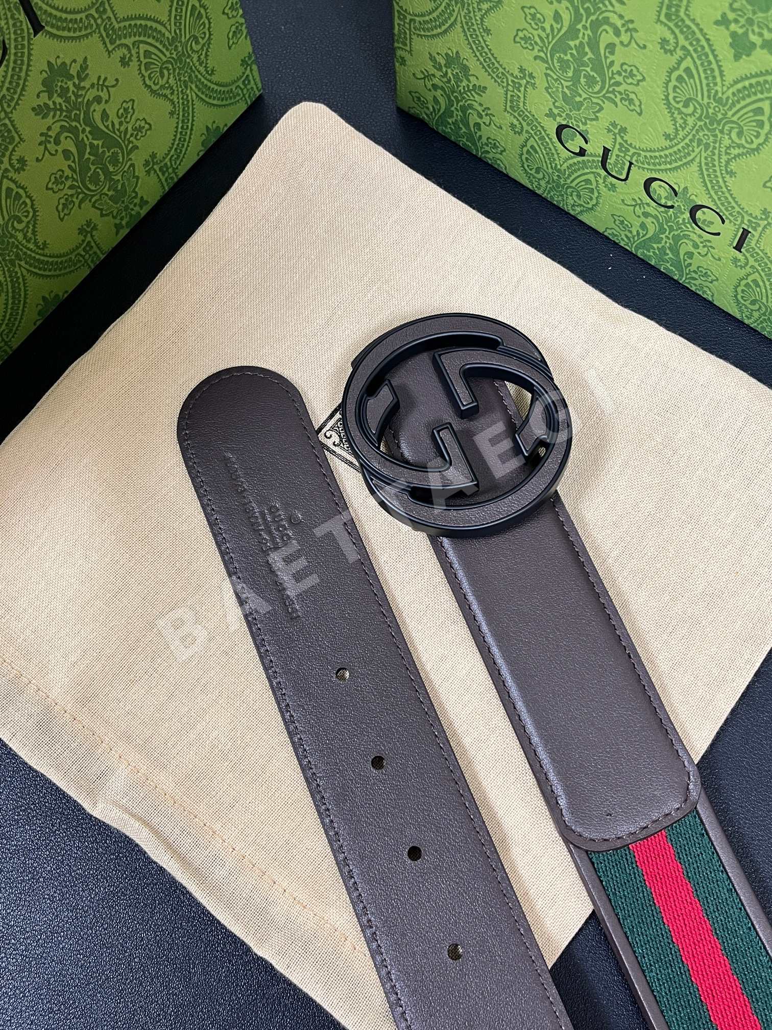 구찌 리버시블 인터로킹 더블 G 벨트 상세 이미지 3
