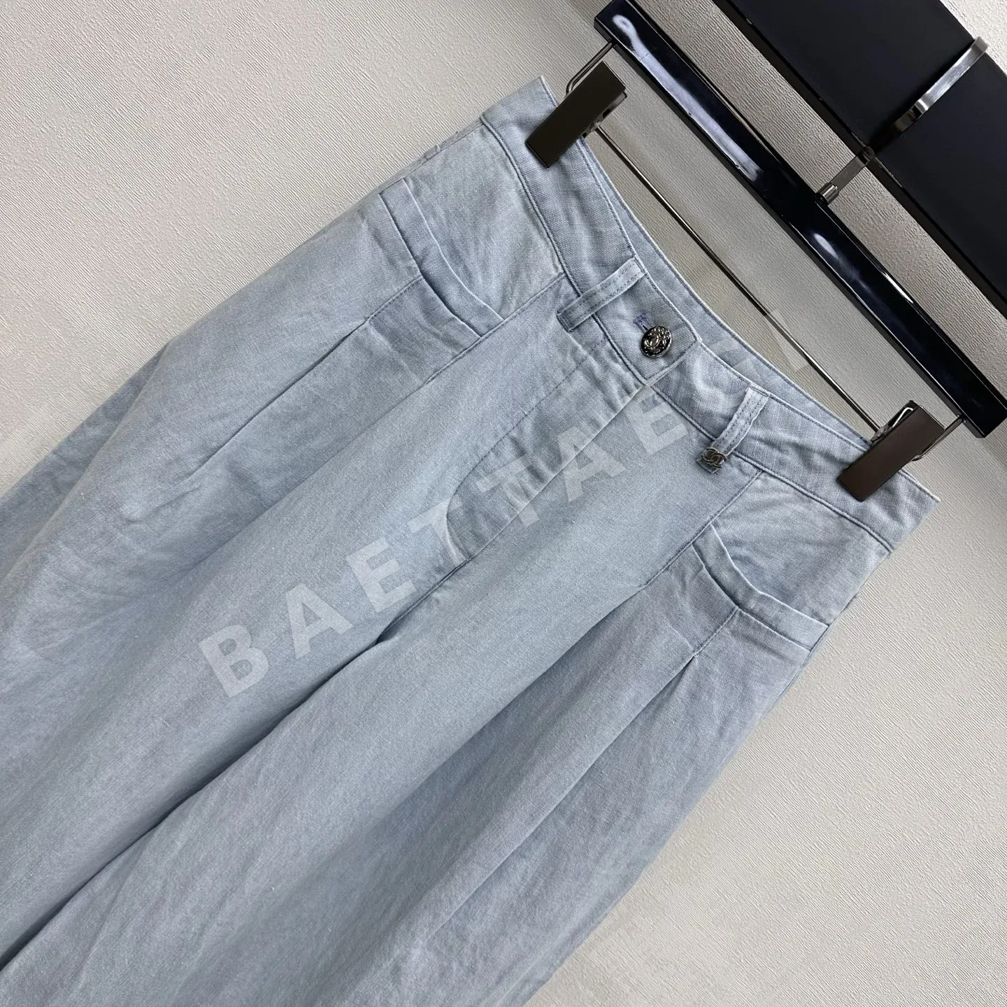 샤넬 진주 버튼 데님 여성 바지 상세 이미지 2