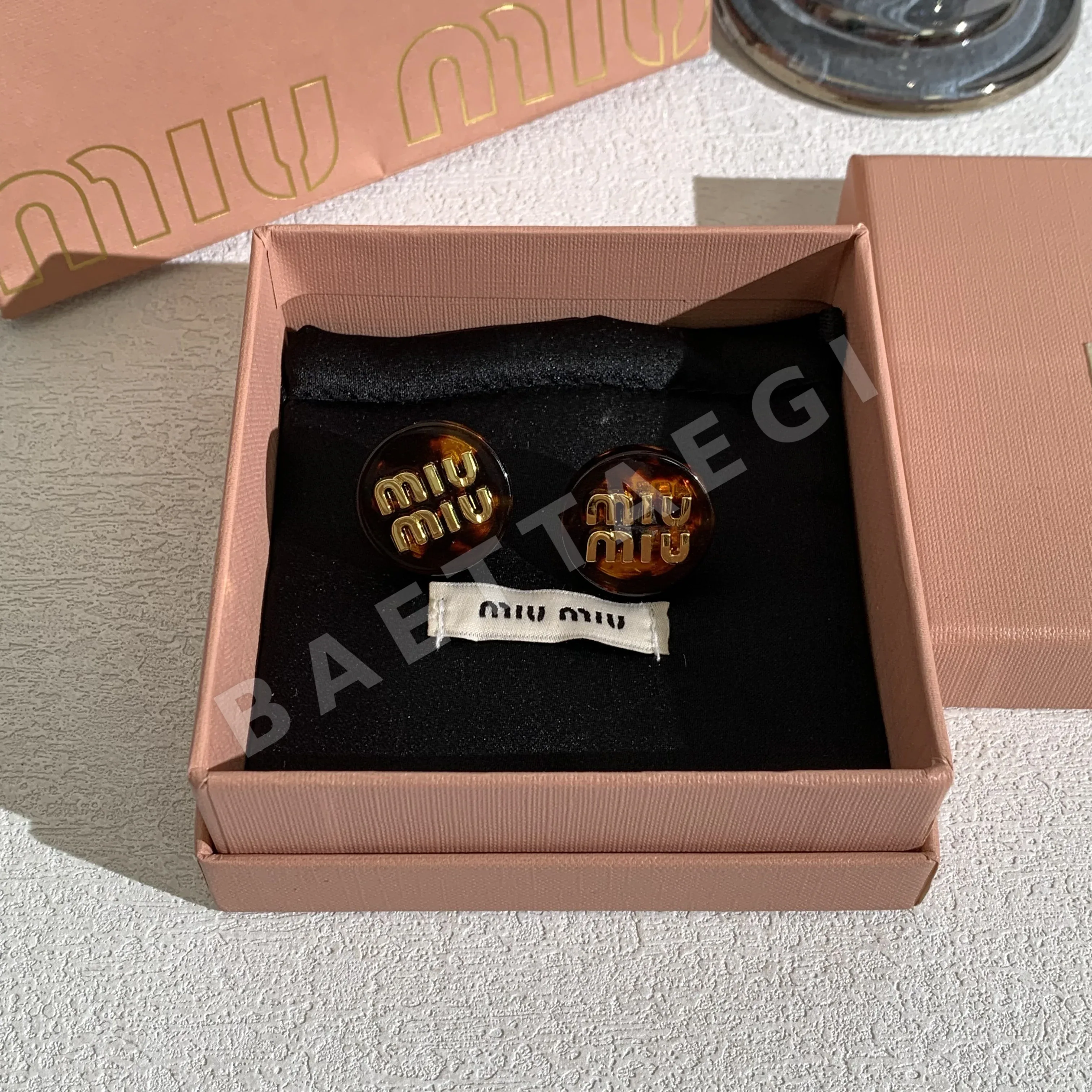 미우미우 귀걸이 61039 Miu Miu Earrings 상세 이미지 8