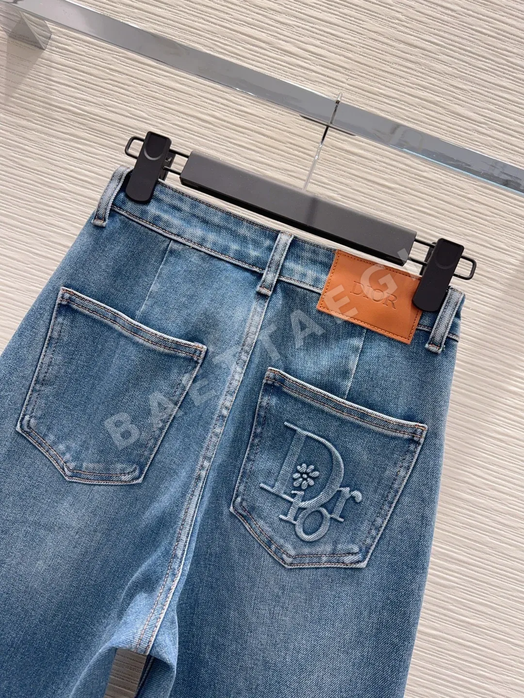 디올 3D 테일러드 핏 여성 바지 상세 이미지 8
