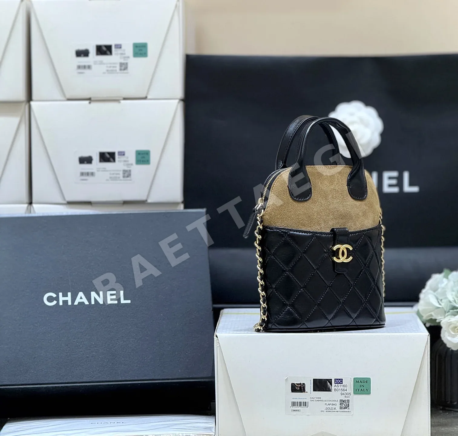 샤넬 스웨이드 컬러 블록 쉘 백 AP4742 상세 이미지 2