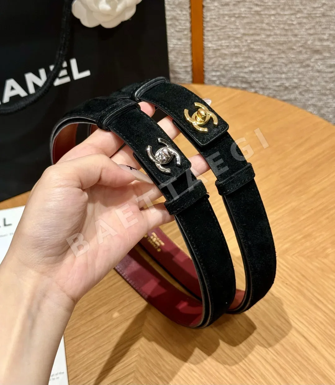 샤넬 스웨이드 메탈 버클 벨트 상세 이미지 2