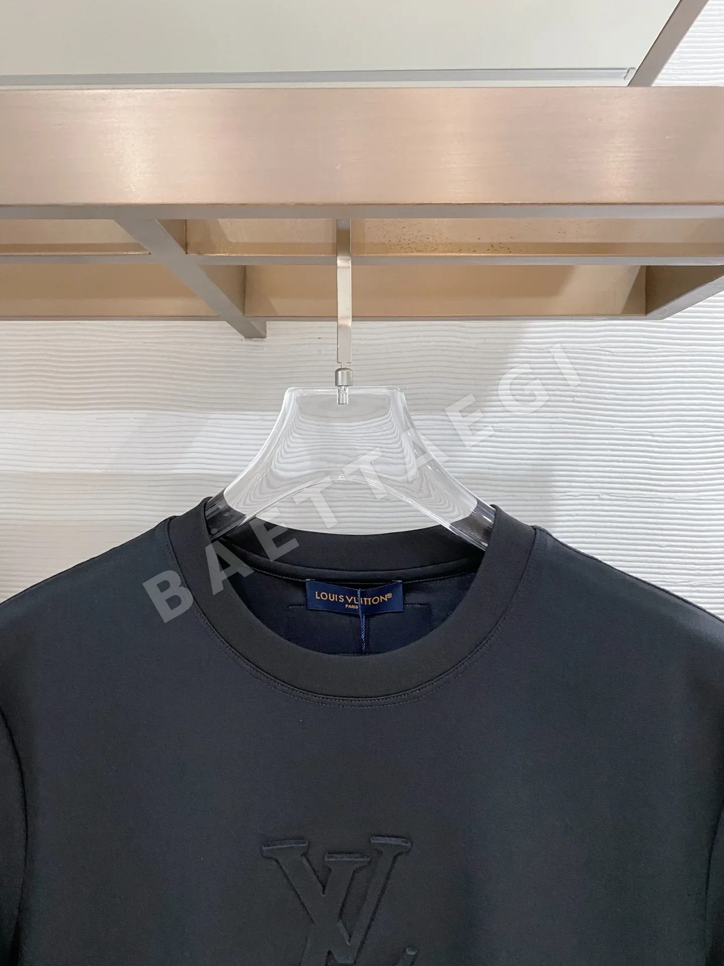 루이비통 남성 크루넥 반팔 티셔츠 상세 이미지 2