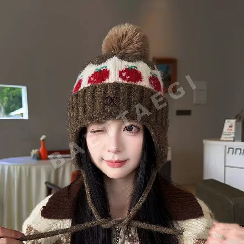 셀린느 귀 덮개 스키 모자 상세 이미지 2