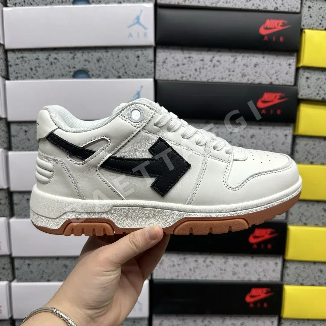 오프화이트 [KZ] 아웃 오브 오피스 OOO 로우 탑스 화이트 블랙 202492 Off White Out Of Office OOO Low 상세 이미지 9