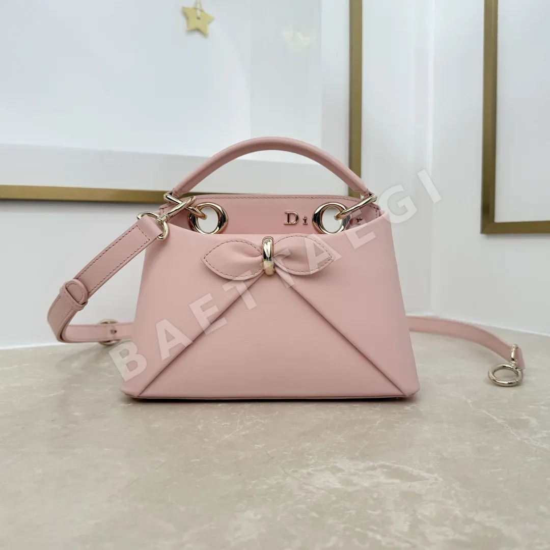 디올 리본 숄더 가방 상세 이미지 1