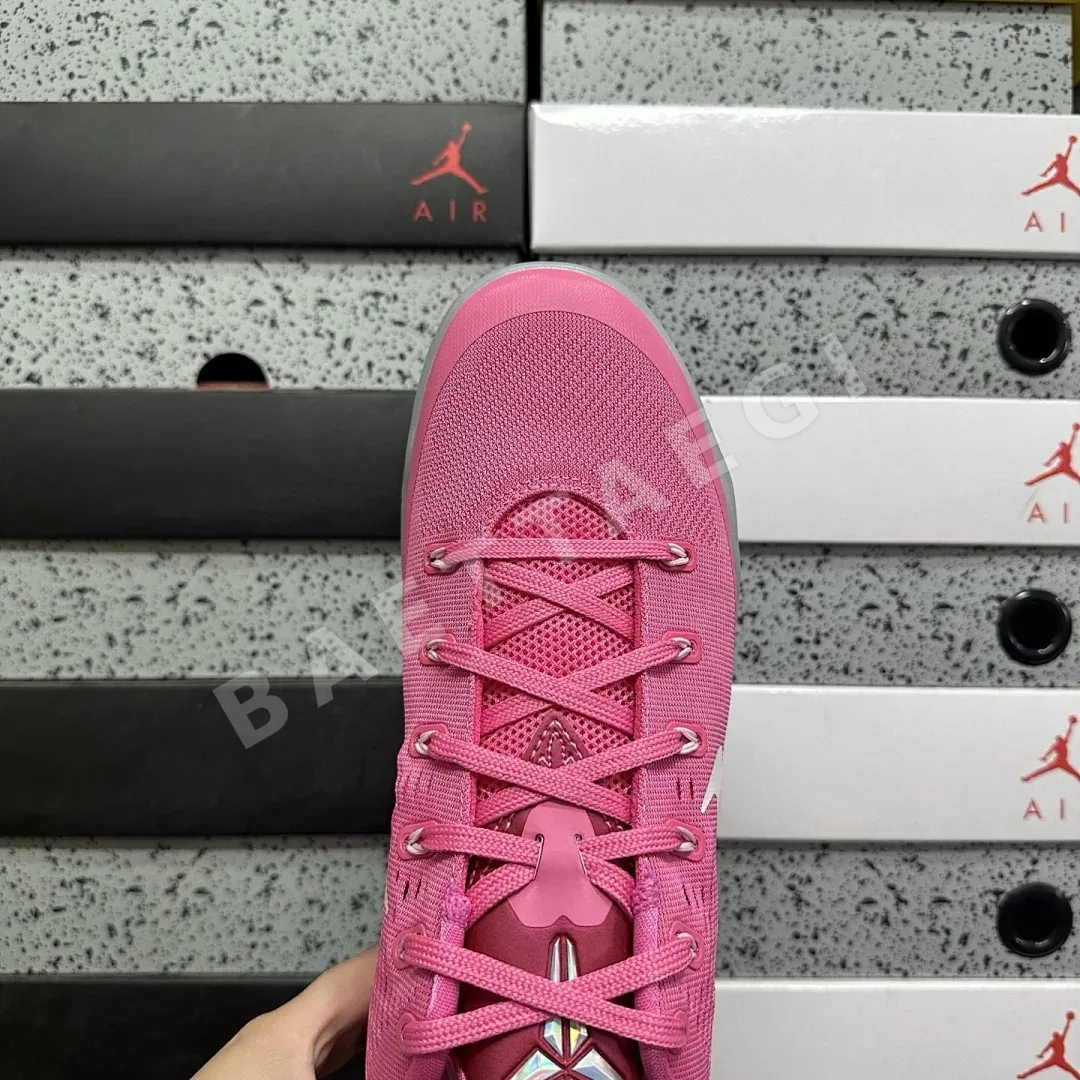 나이키 [GX] 코비 9 EM 로우 프로트로 HQ4995-600 201396 Nike Kobe 9 EM Low Protro Kay Yow 상세 이미지 8
