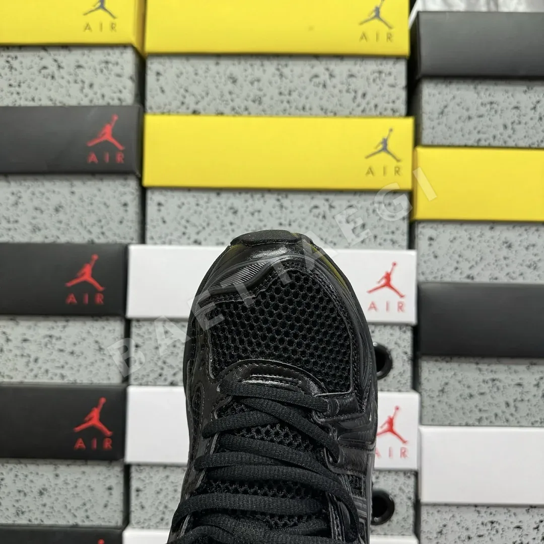 아식스 [LZ] 젤 카야노 14 1201A019-001 200594 Asics Gel-Kayano 14 Black Graphite Grey 상세 이미지 3