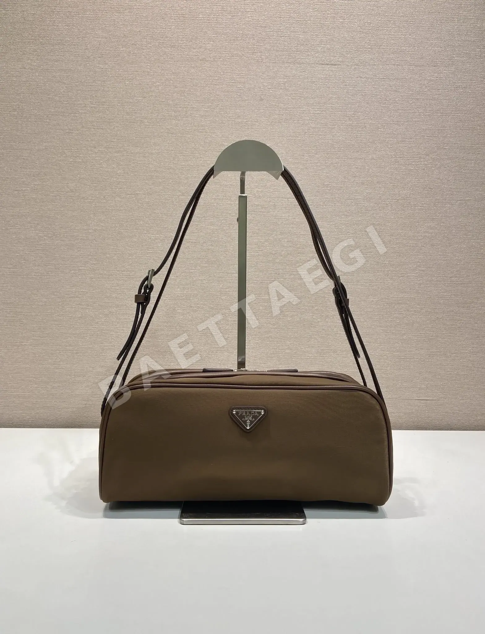 프라다 나일론 볼링백 1BC249
