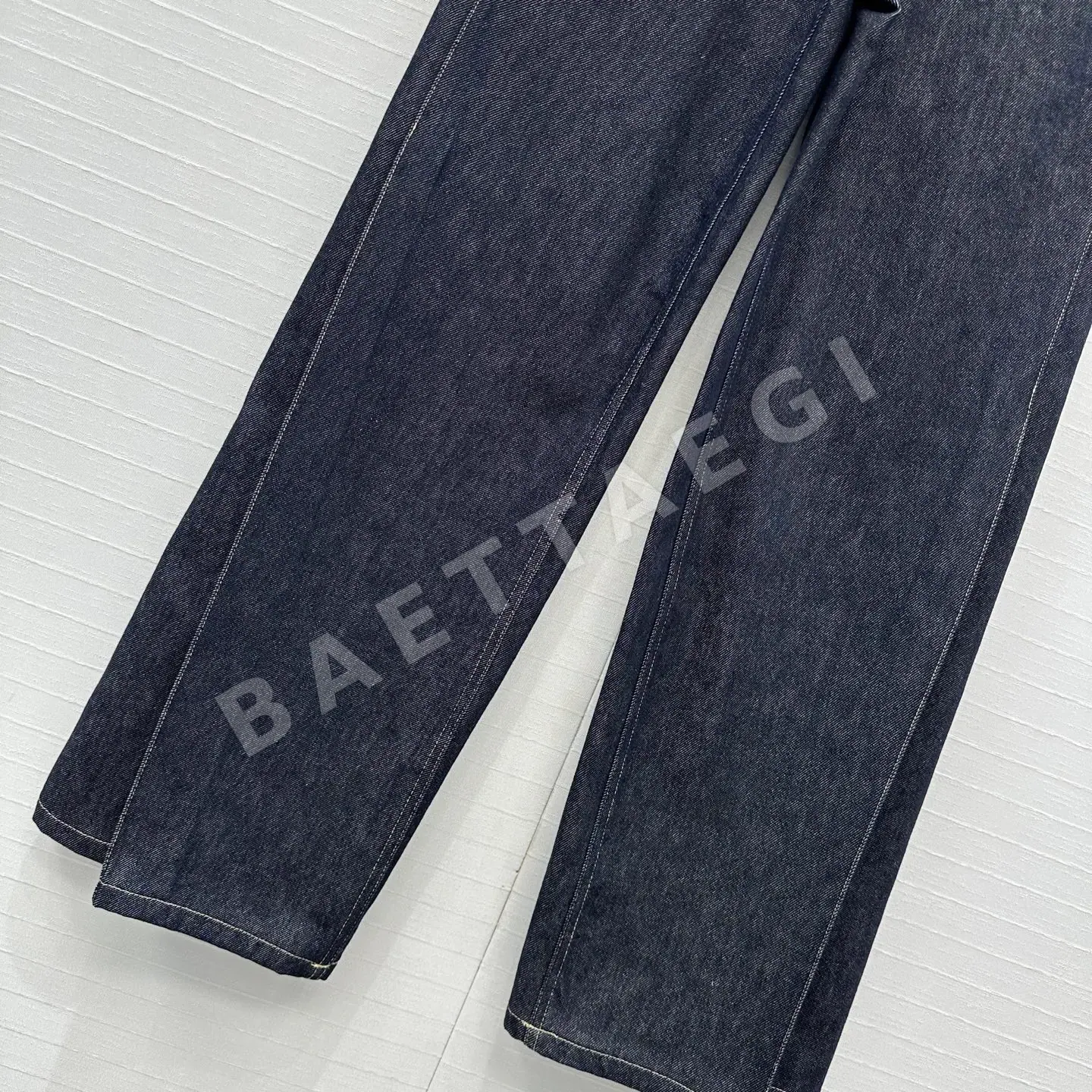 브루넬로쿠치넬리 와이드 레그 플레어 데님 바지 상세 이미지 5