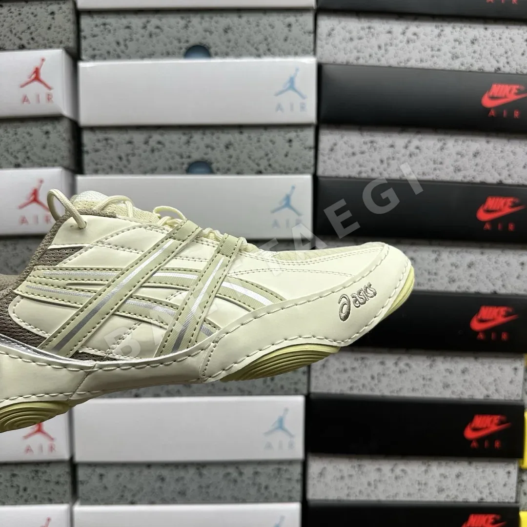 아식스 [TOP] 1203A879-250 200412 Asics Hypersync 상세 이미지 6