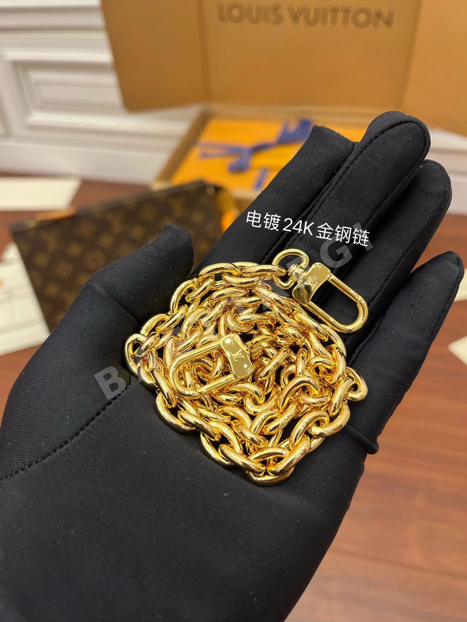 루이비통 M81412 가죽 가방 상세 이미지 3