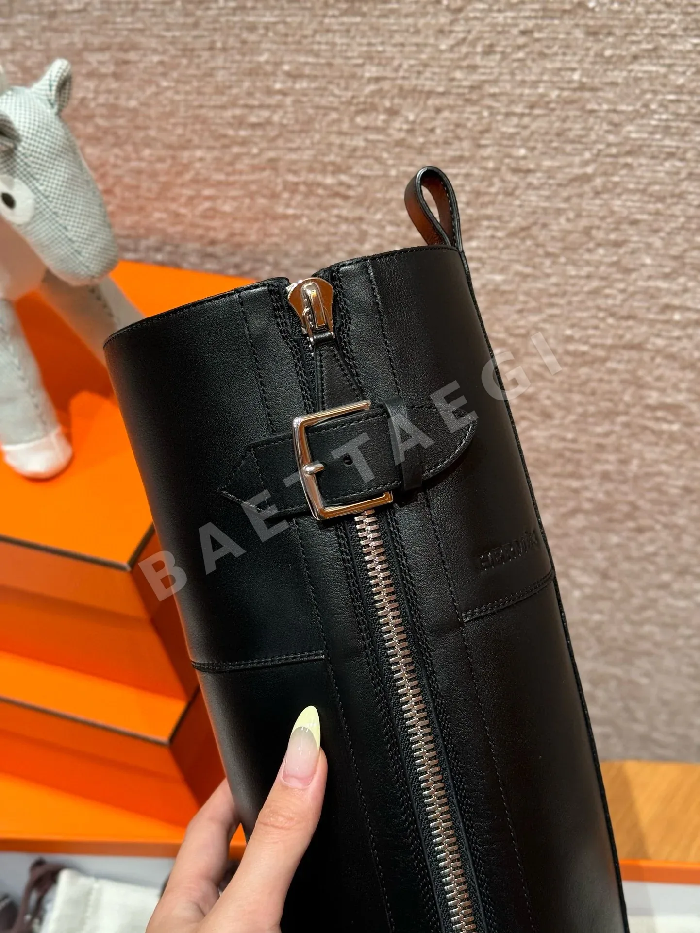 에르메스 부츠 블랙 카프스킨 은색 버클 상세 이미지 9