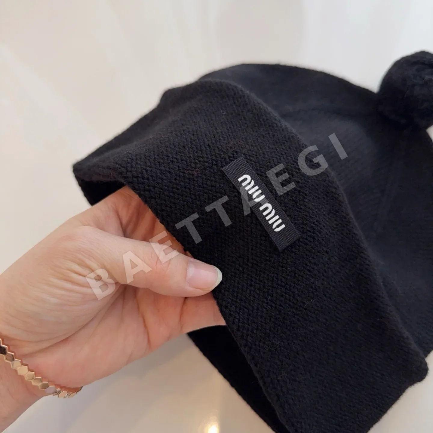 미우미우 모자 81375 Miu Miu Cap 상세 이미지 3