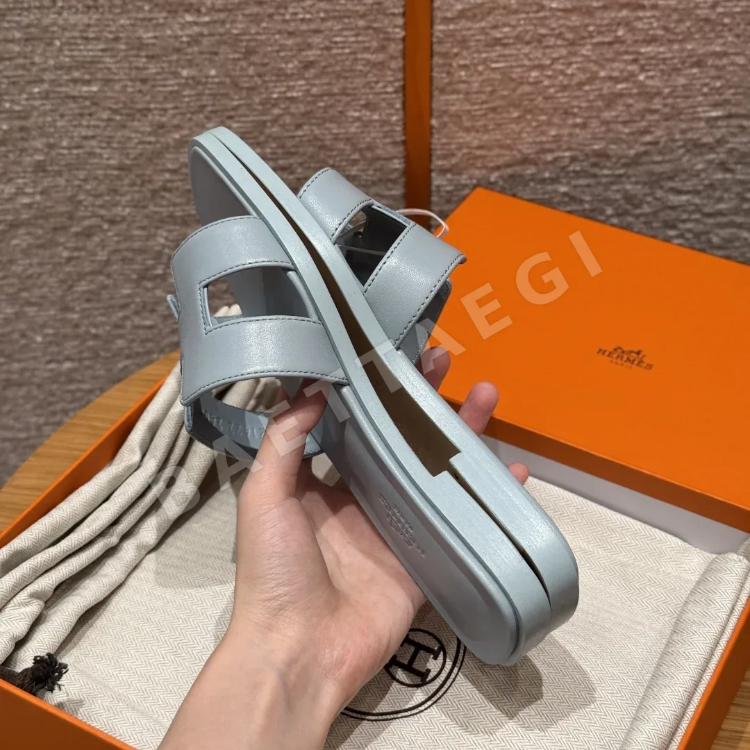 에르메스 오란 샌들 글레이셔블루 램스킨 H 컷아웃 상세 이미지 7