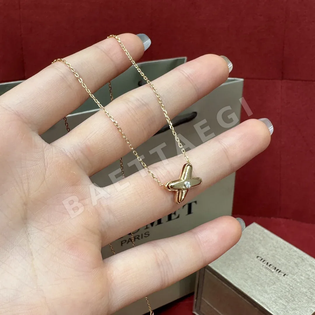 쇼메 쥬 드 리앙 크로스링크 목걸이 178259