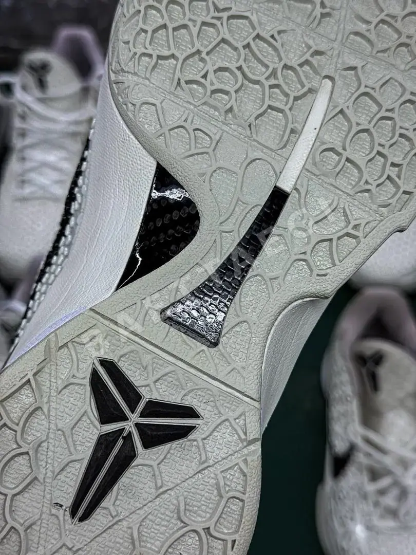 나이키 FQ3546-100 200999 Nike Zk6 상세 이미지 7