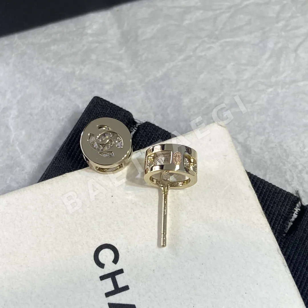 샤넬 더블 C 장식 귀걸이 상세 이미지 5