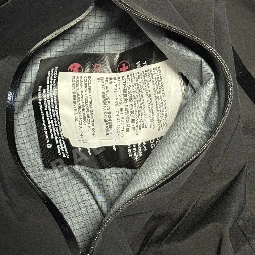 아크테릭스 [TZ] 알파 SV 자켓 6세대 블랙 골드 200130 Arc'teryx Alpha SV Jacket 6 24K Black 상세 이미지 19