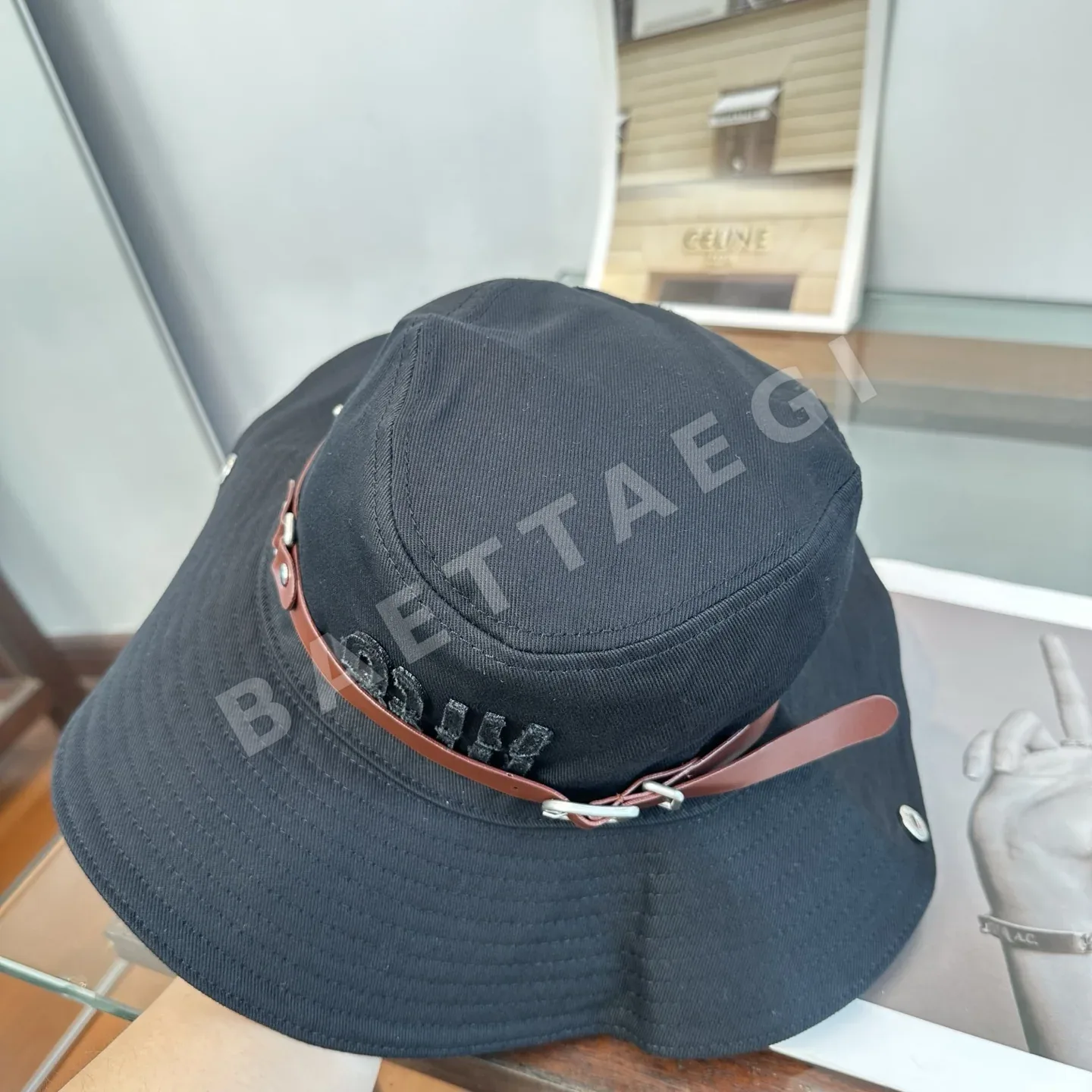 미우미우 버킷햇 모자 상세 이미지 6