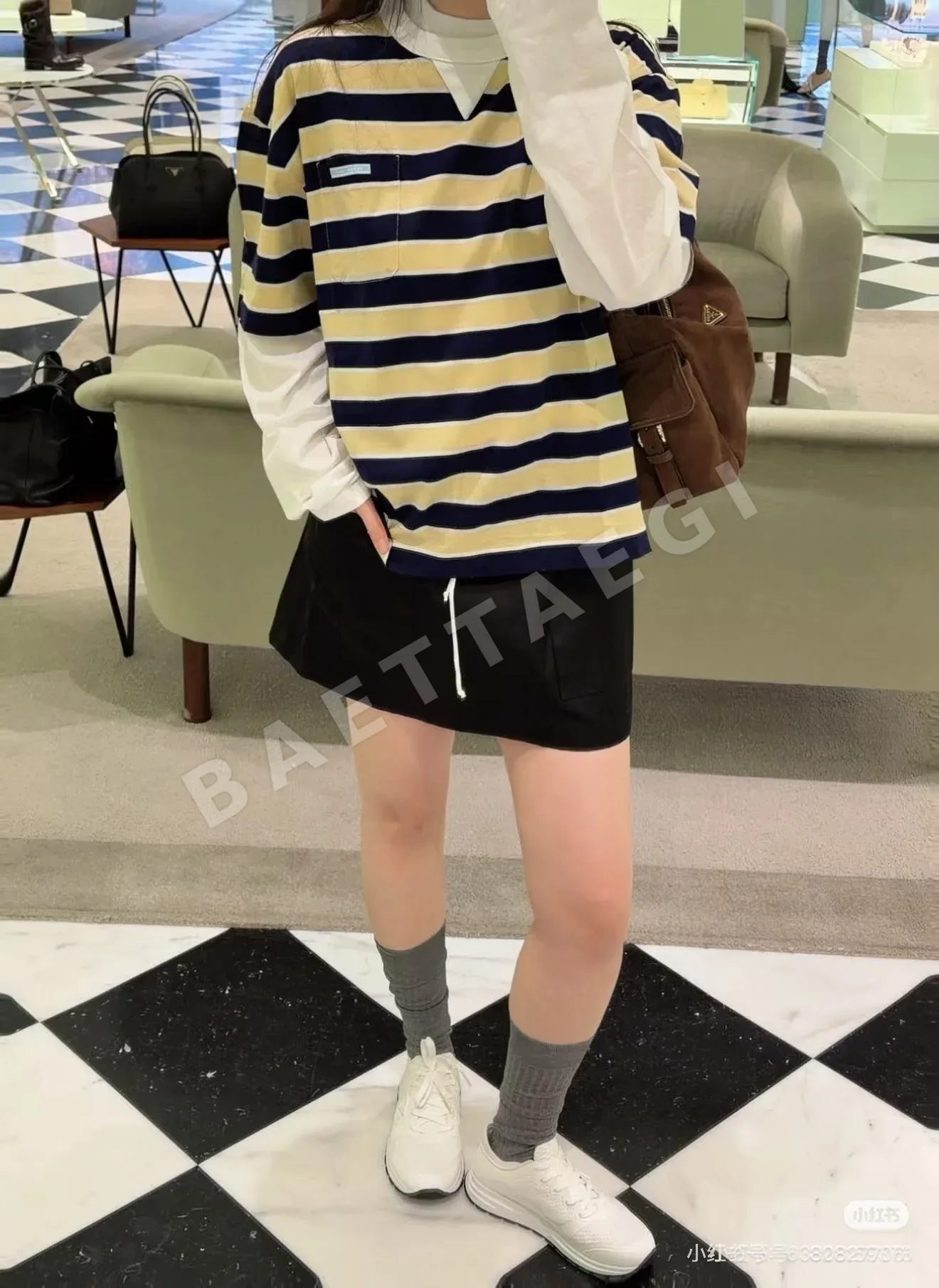 프라다 스트라이프 여성 반팔 티셔츠