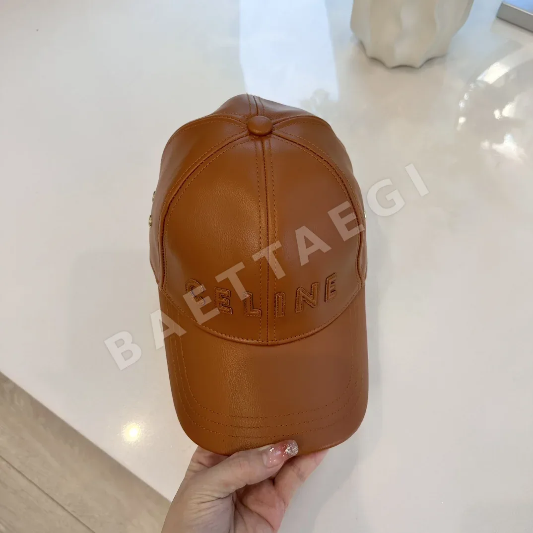 셀린느 가죽 베이스볼 캡 상세 이미지 8