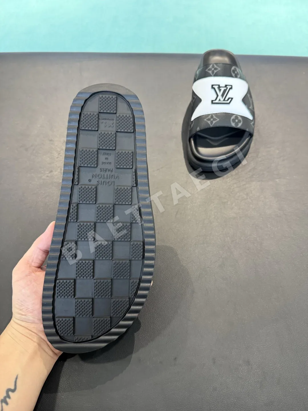 루이비통 샌들 상세 이미지 5