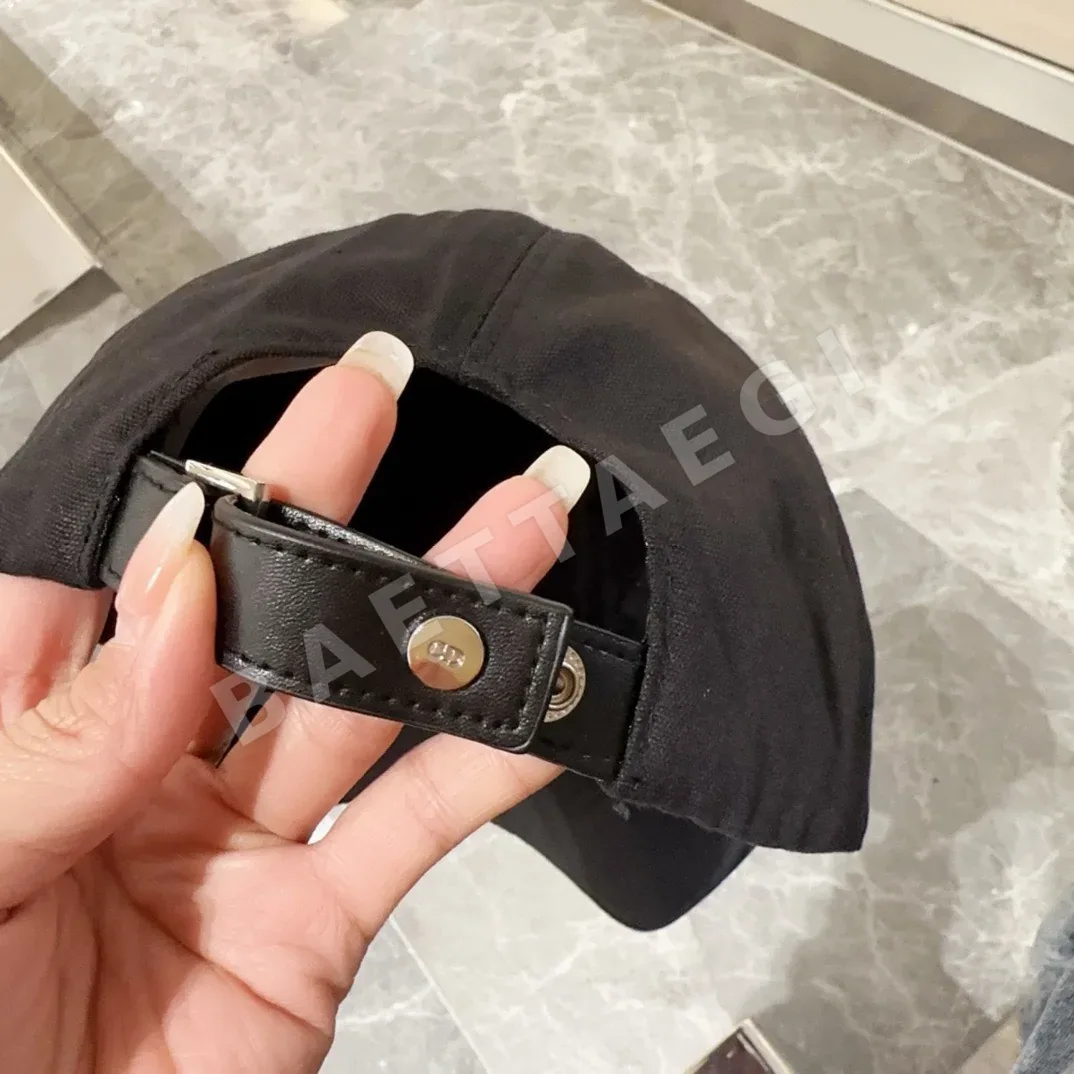 디올 모노그램 야구모자 상세 이미지 2