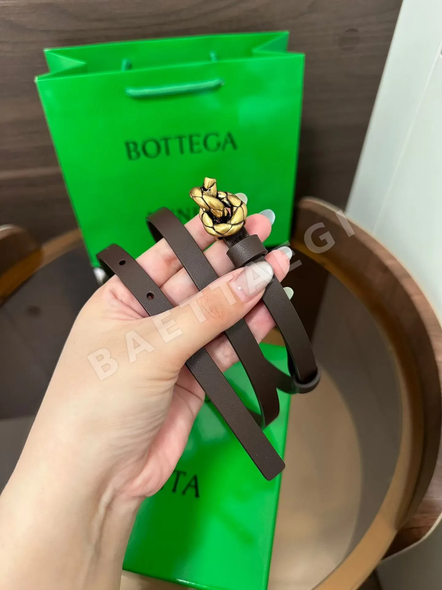 보테가베네타 송아지가죽 핀 버클 벨트 상세 이미지 2