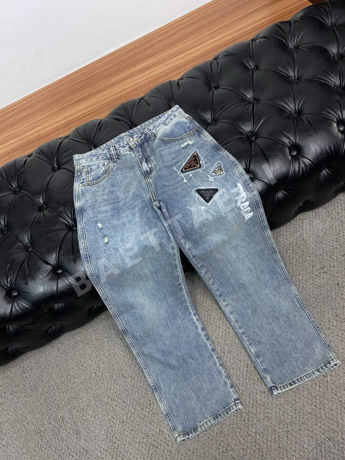 프라다 스트레이트 레그 헤비 워싱 데님 남성 바지 상세 이미지 6