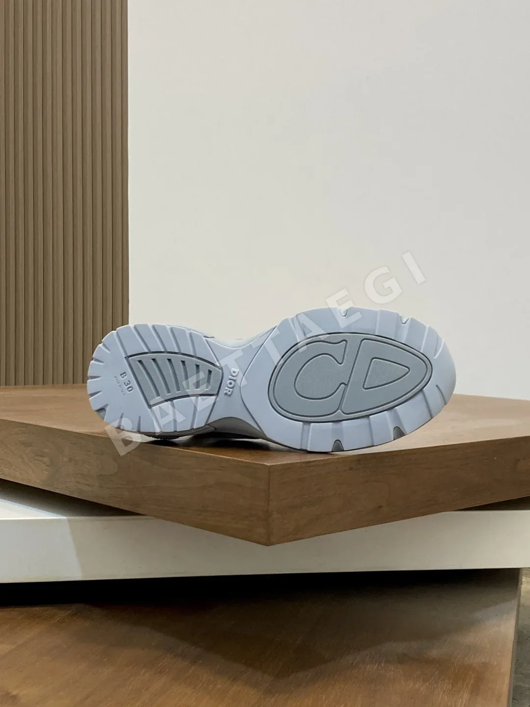 디올 B30 스니커즈 블루 나일론 CD30 로고 상세 이미지 9