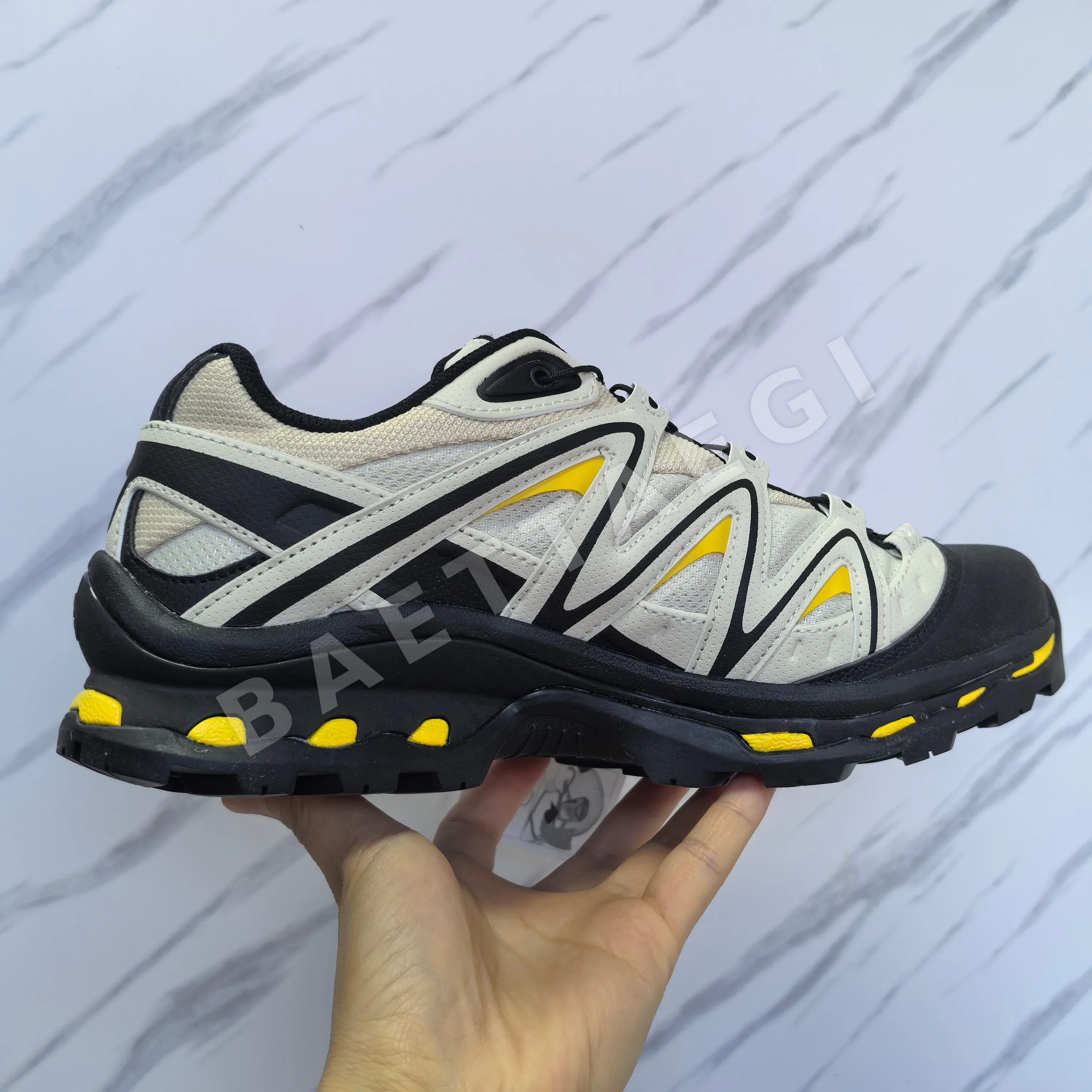 살로몬 XT-Quest ADV 트레일 러닝화 상세 이미지 4