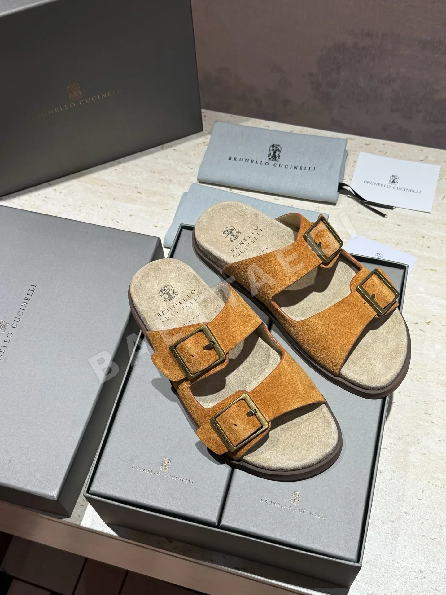브루넬로쿠치넬리 스웨이드 비치 샌들 상세 이미지 4