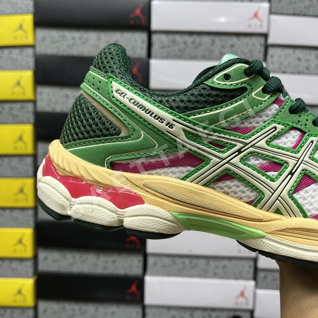 아식스 [WZ] 젤 큐뮬러스 16 1203A763-100 200408 Asics Gel-Cumulus 16 Green Cream Ivory 상세 이미지 2