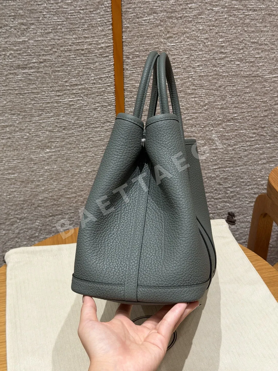 에르메스 가든파티 30 cm 가죽 가방 상세 이미지 2