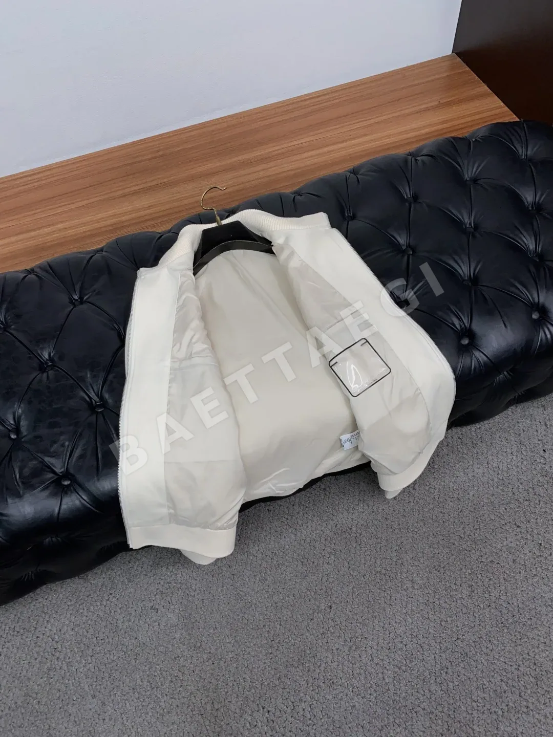 루이비통 컬러 블록 니트 자켓 남성 자켓 상세 이미지 7