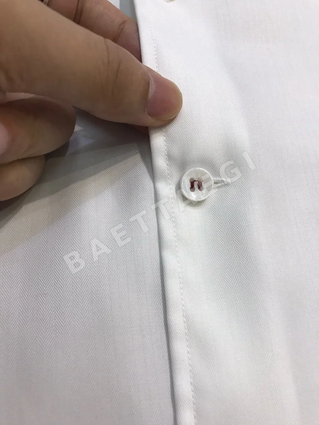 로로피아나 남성 헤링본 자카드 반팔 셔츠 상세 이미지 8