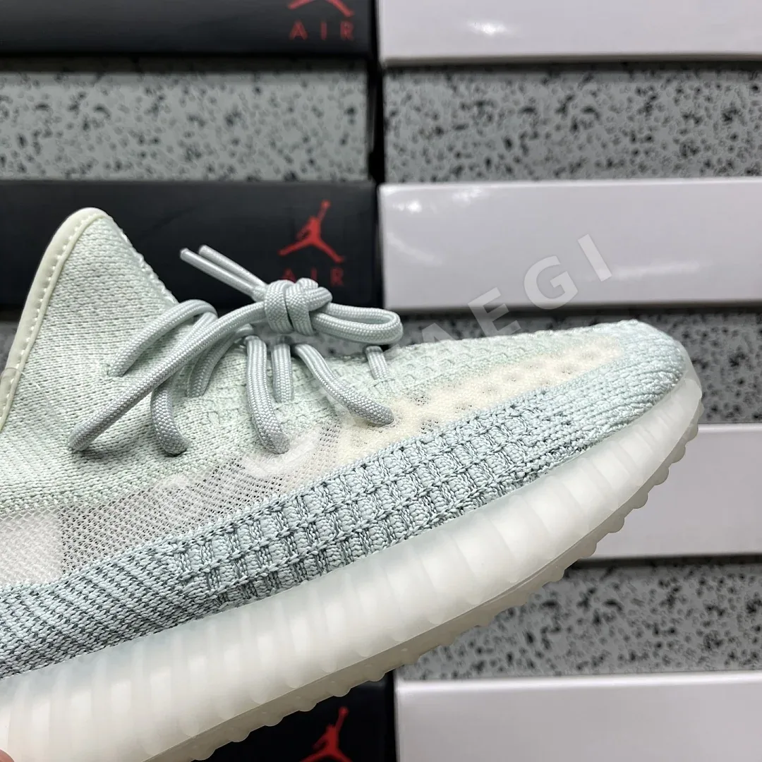 아디다스 [XQ] 이지 부스트 350 V2 FW5317 200760 Adidas Yeezy Boost 350 V2 Cloud White 상세 이미지 7