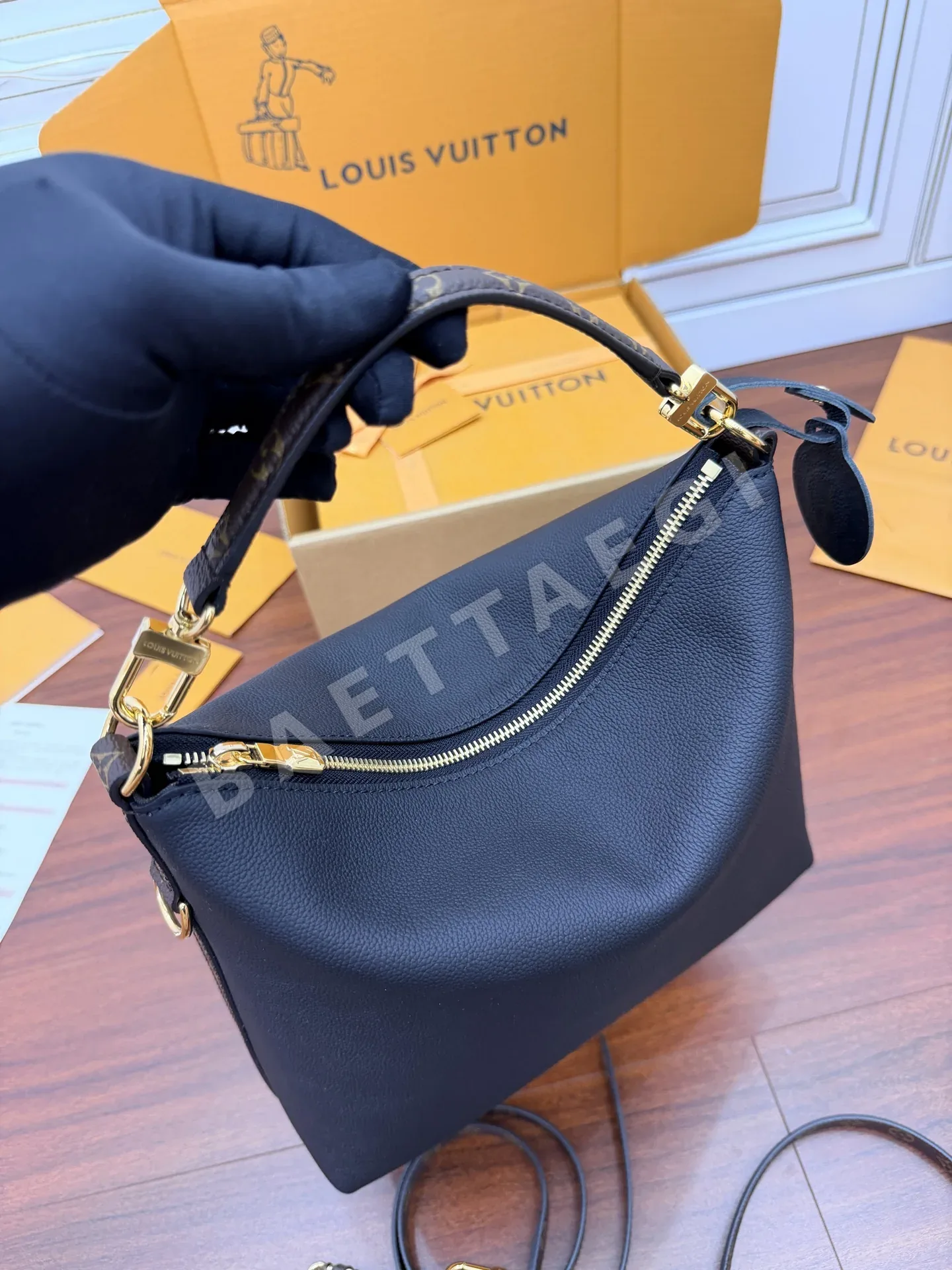 루이비통 M29195 가방 상세 이미지 9