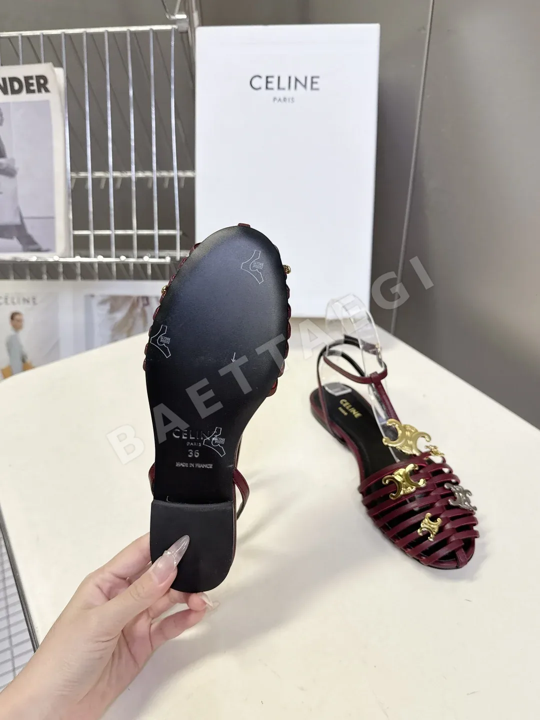 셀린느 꼬임 클로즈드토우 샌달 상세 이미지 9