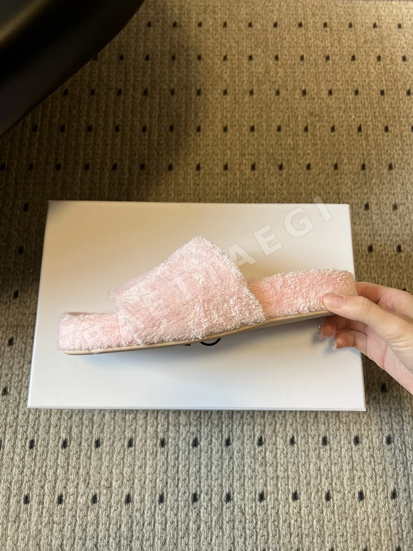 마르지엘라 플랫폼 플랫 플러시 슬리퍼 9332 상세 이미지 6