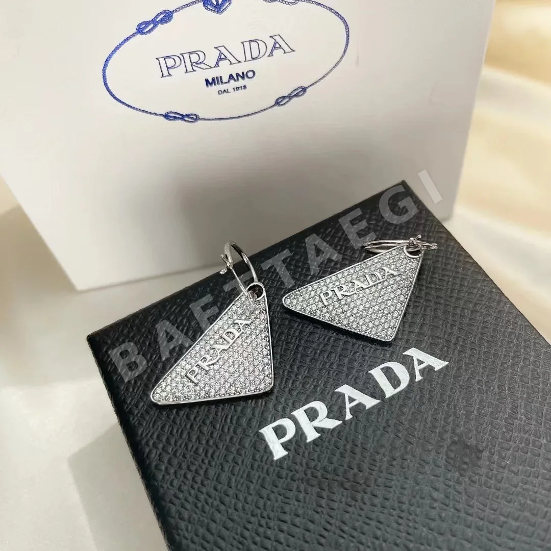 프라다 귀걸이 71504 Prada Earrings