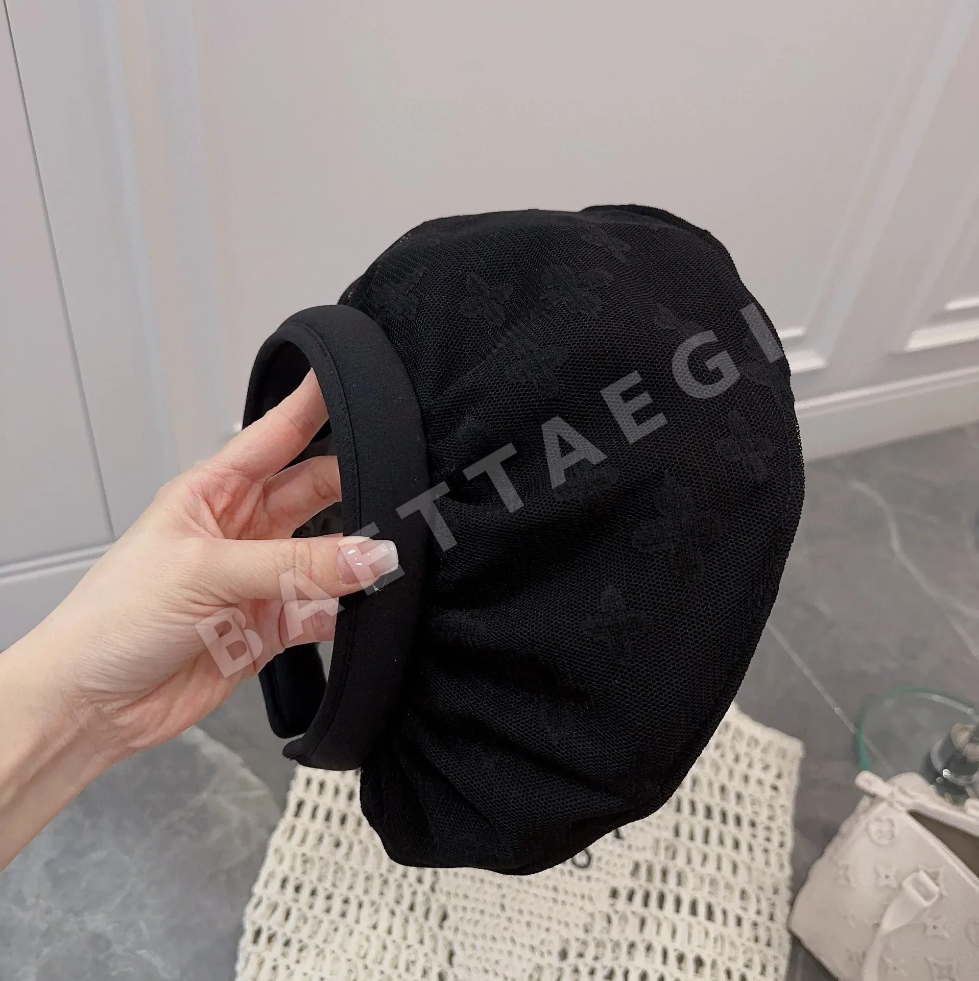 셀린느 레이스 자수 썸머 바이저 모자 상세 이미지 5