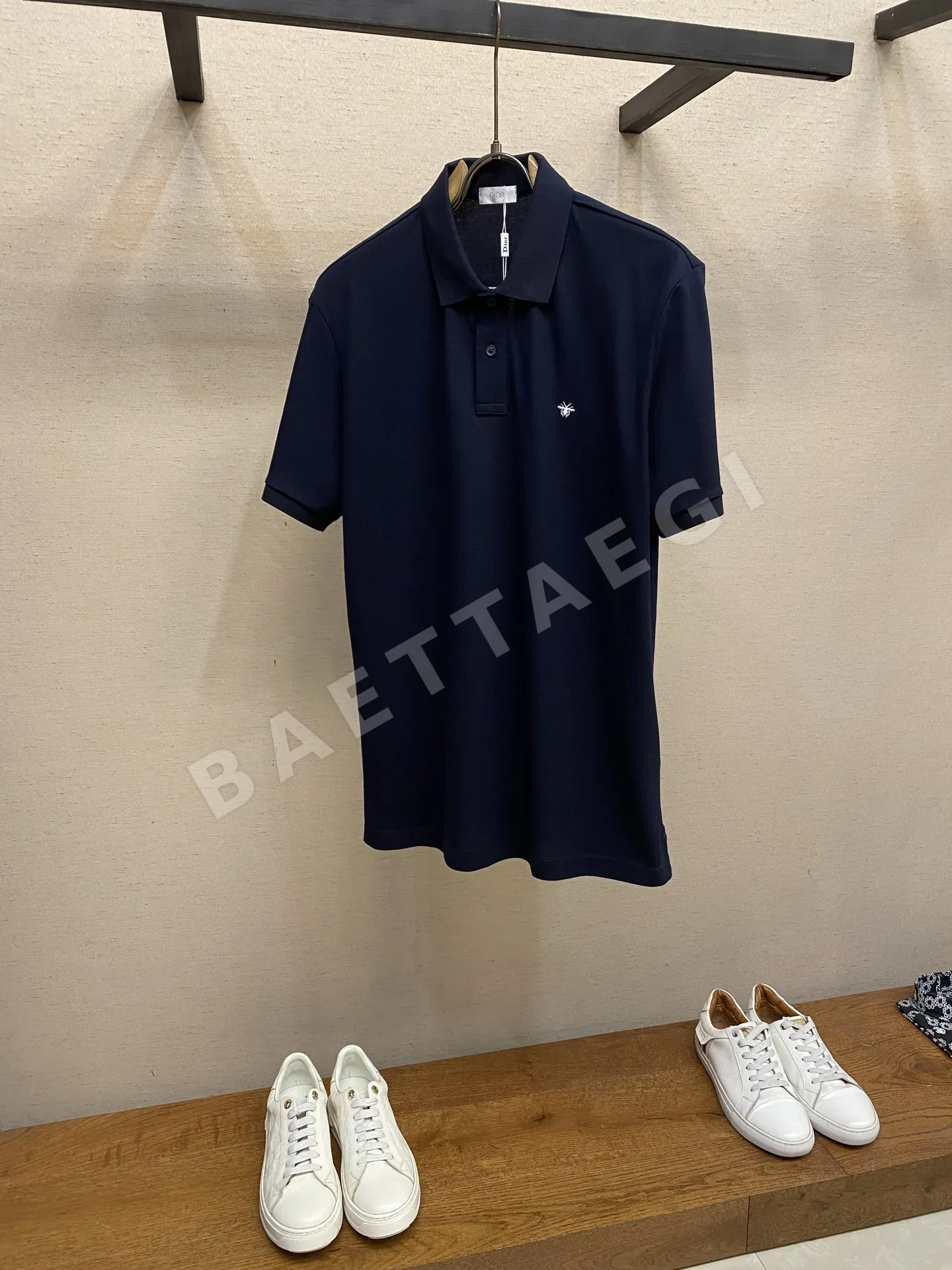 디올 클래식 꿀벌 자수 피케 코튼 폴로 티셔츠 23539
